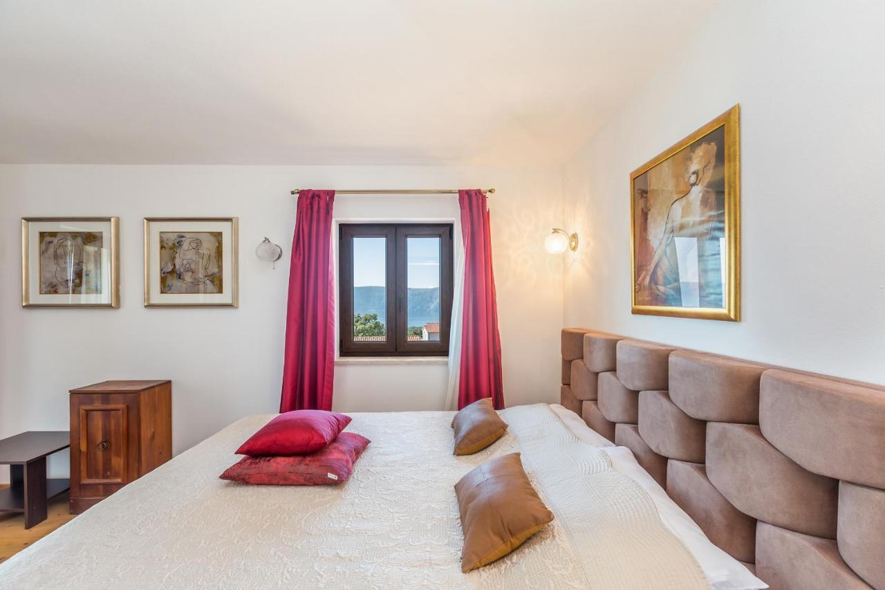 Villa Lurda Linardici Krk 외부 사진